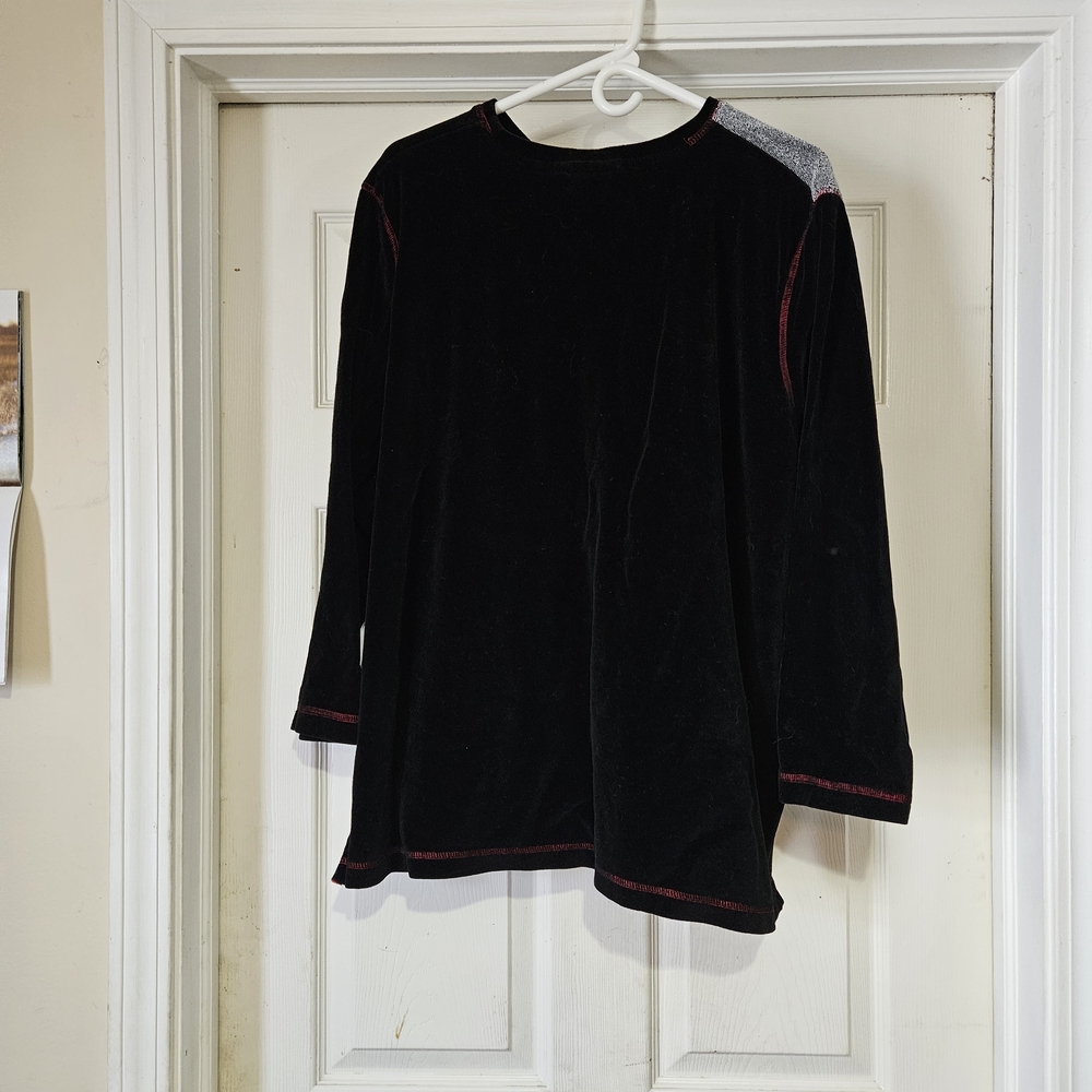 Erika Black and Gray Colorblock Sweater - Picture 2 of 3